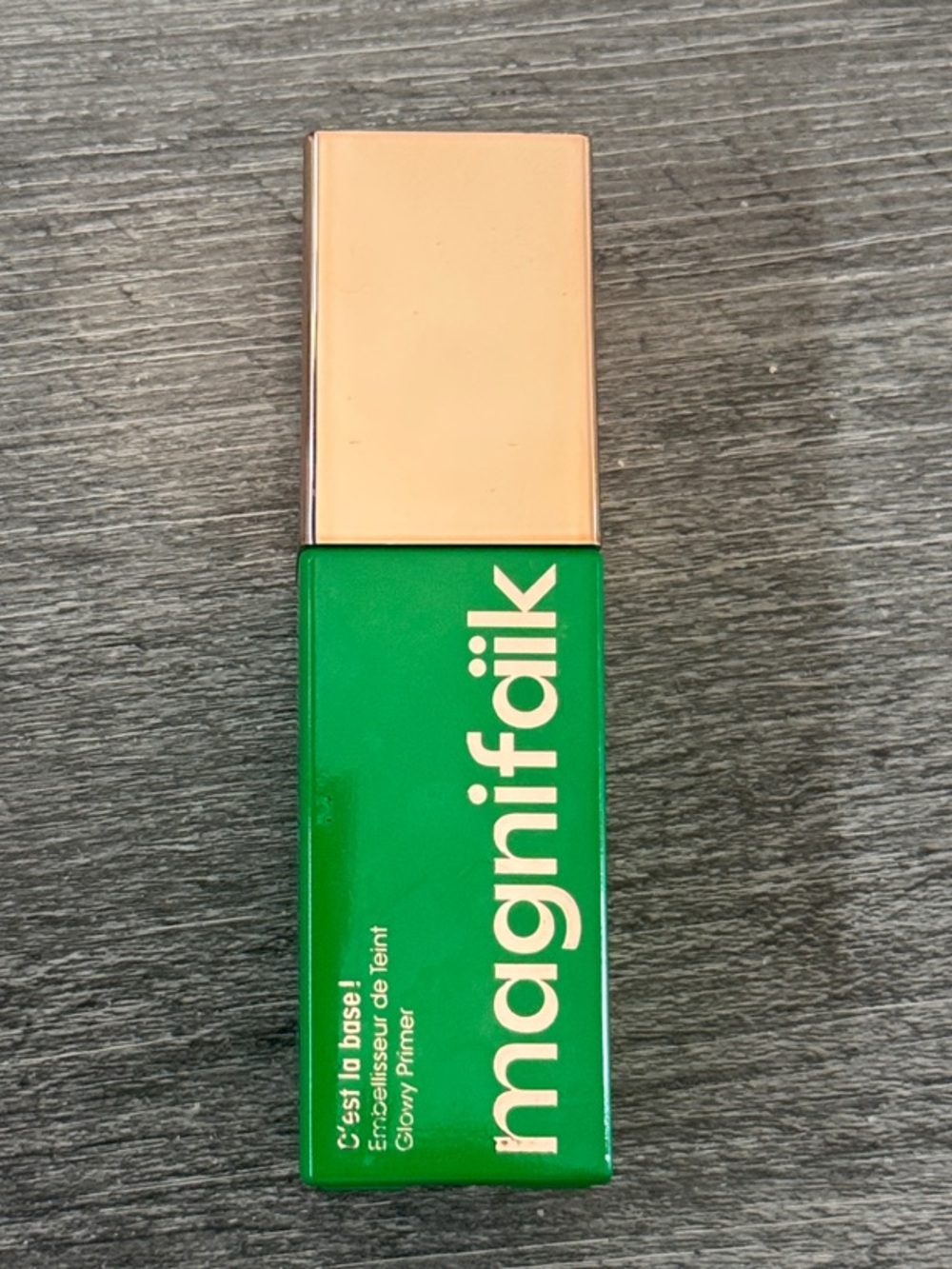 Magnifaick- Glowy Primer- 1floz Made in Italy -